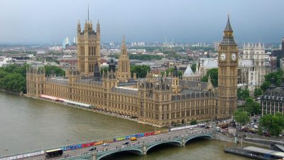 Bild över parlamentshuset och Big Ben i London.