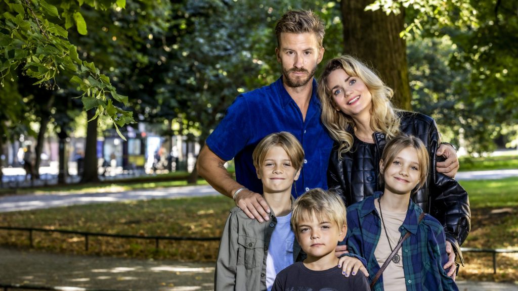 Sune och hans familj i tv-serien